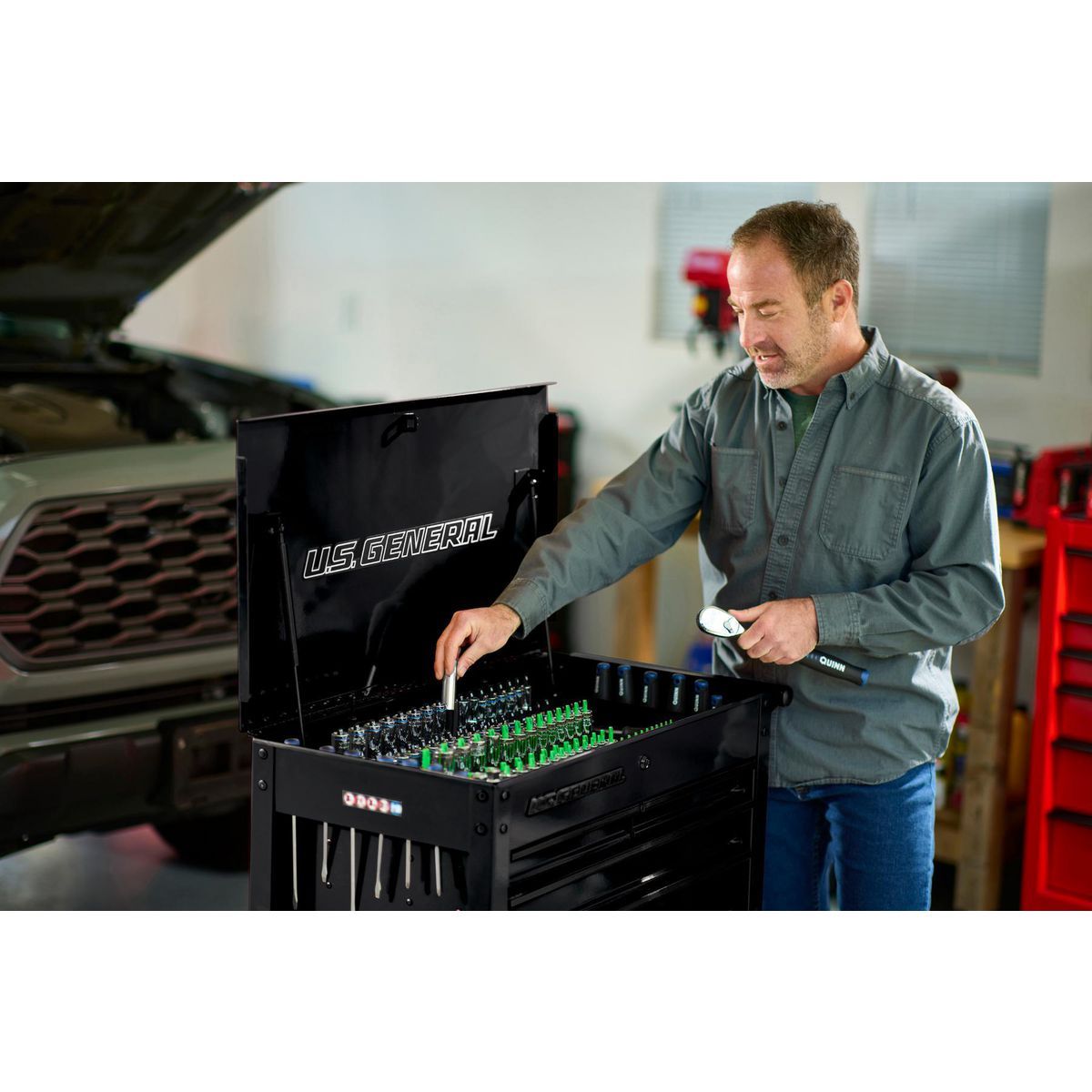 U.S. GENERAL 30 in., 4-Drawer Tech Cart, Red