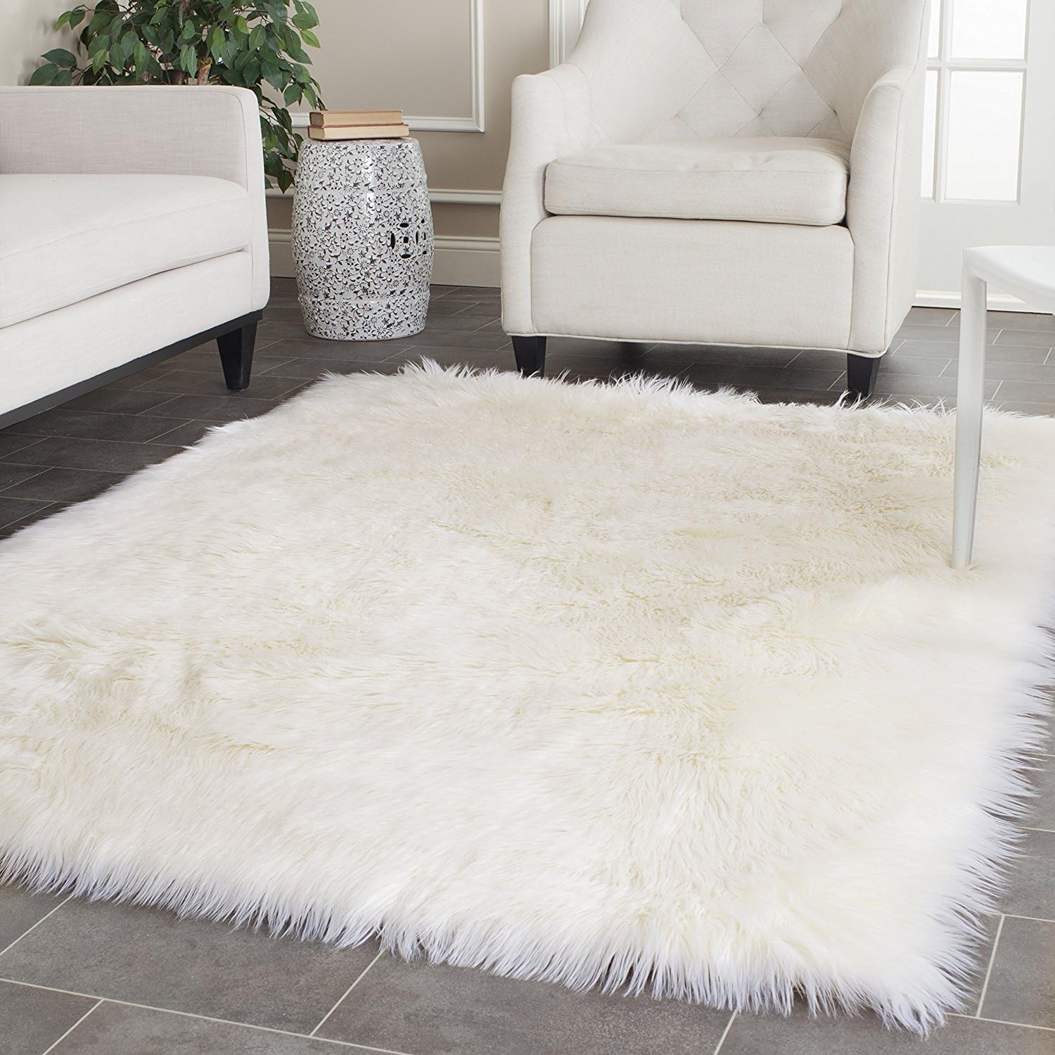 SAFAVIEH Faux Sheep Skin Collection 6' x 9' Ivory FSS235A Silken Glam 2.35-inch Thick Area Rug