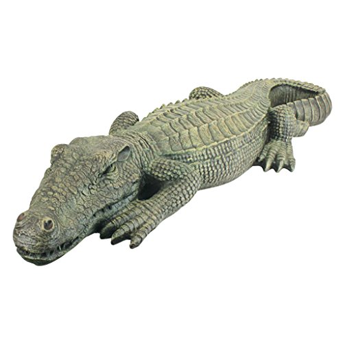 Design Toscano JE111535 Swamp Beast Lawn Alligator Crocodile Outdoor Garden Statue, Large, 37 Inches Long, Handcast Polyresin, Reptile Green Finish