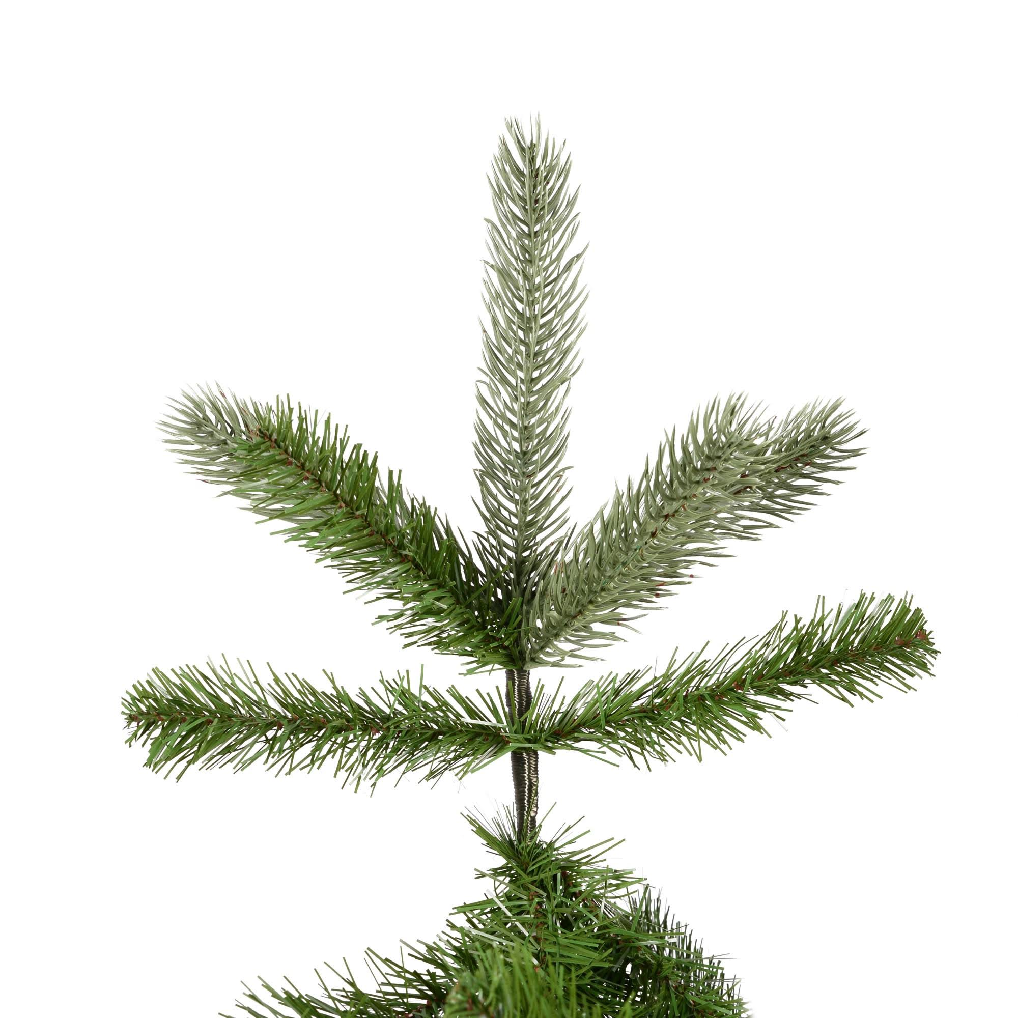 Vickerman 7.5& King Spruce Artificial Christmas Tree Green