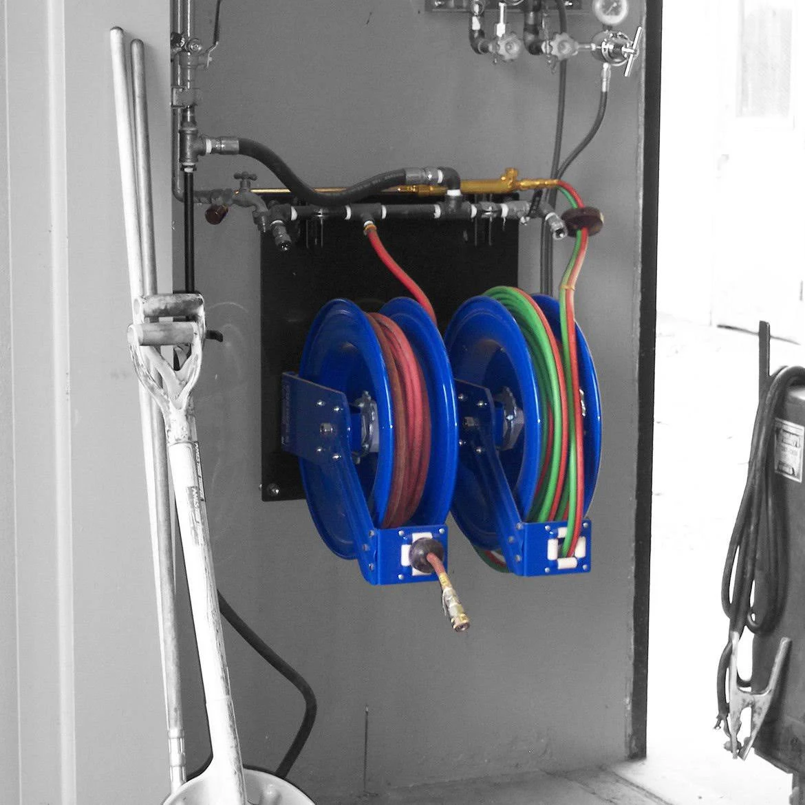Coxreels - SH-N-550 - Spring Rewind Hose Reel