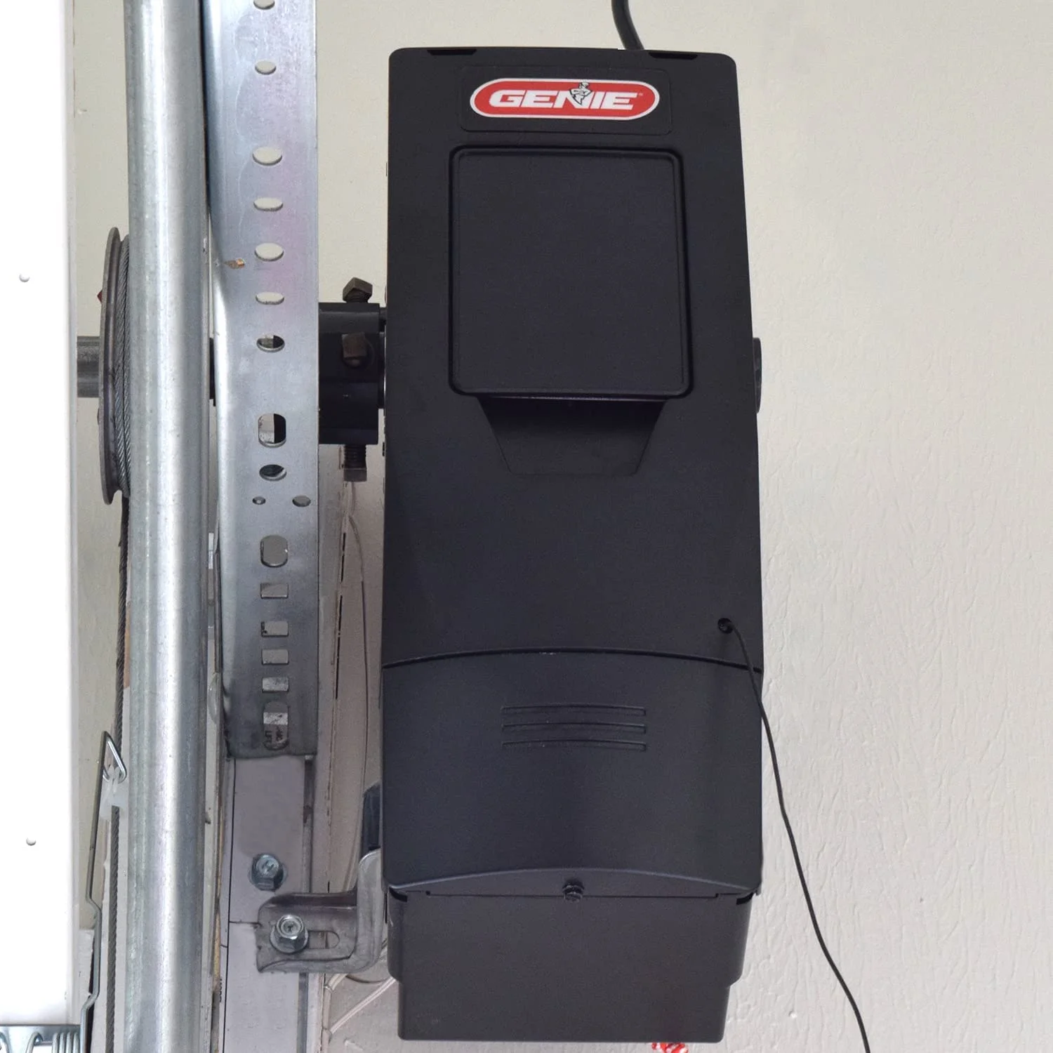 Genie Wall Mount Garage Door Opener Model 6072H-B with Battery Backup