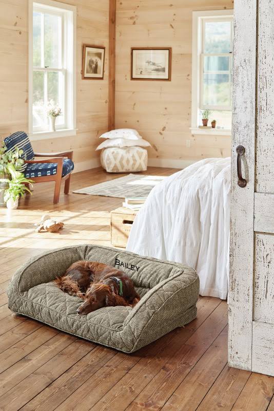 Orvis ComfortFill-Eco Bolster Dog Bed | Charcoal Chevron | Size Medium Dogs Up to 60 lbs