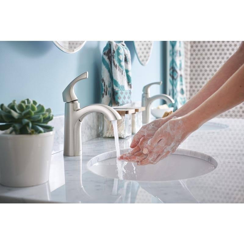 Moen Lindor Brushed Nickel Single Handle Lavatory Faucet 4 in.