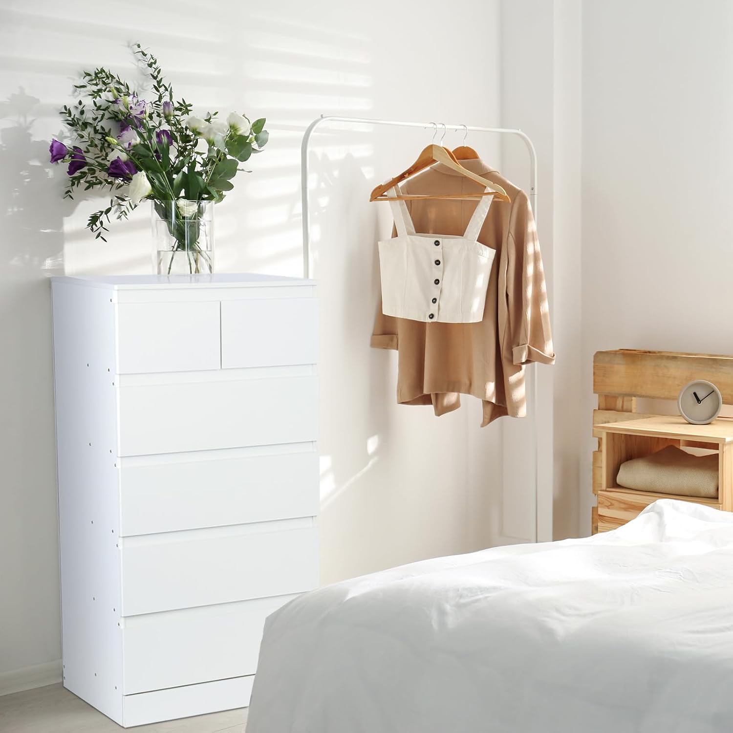 Tall White Skinny Dresser for Bedroom, Closet Organizer, Chest Drawer, Tall Dresser with 6 Wood Drawers Tall Storage Dresser Chest Cabinet Organizer Unit for Bedroom, Living Room, Closet, Hallway