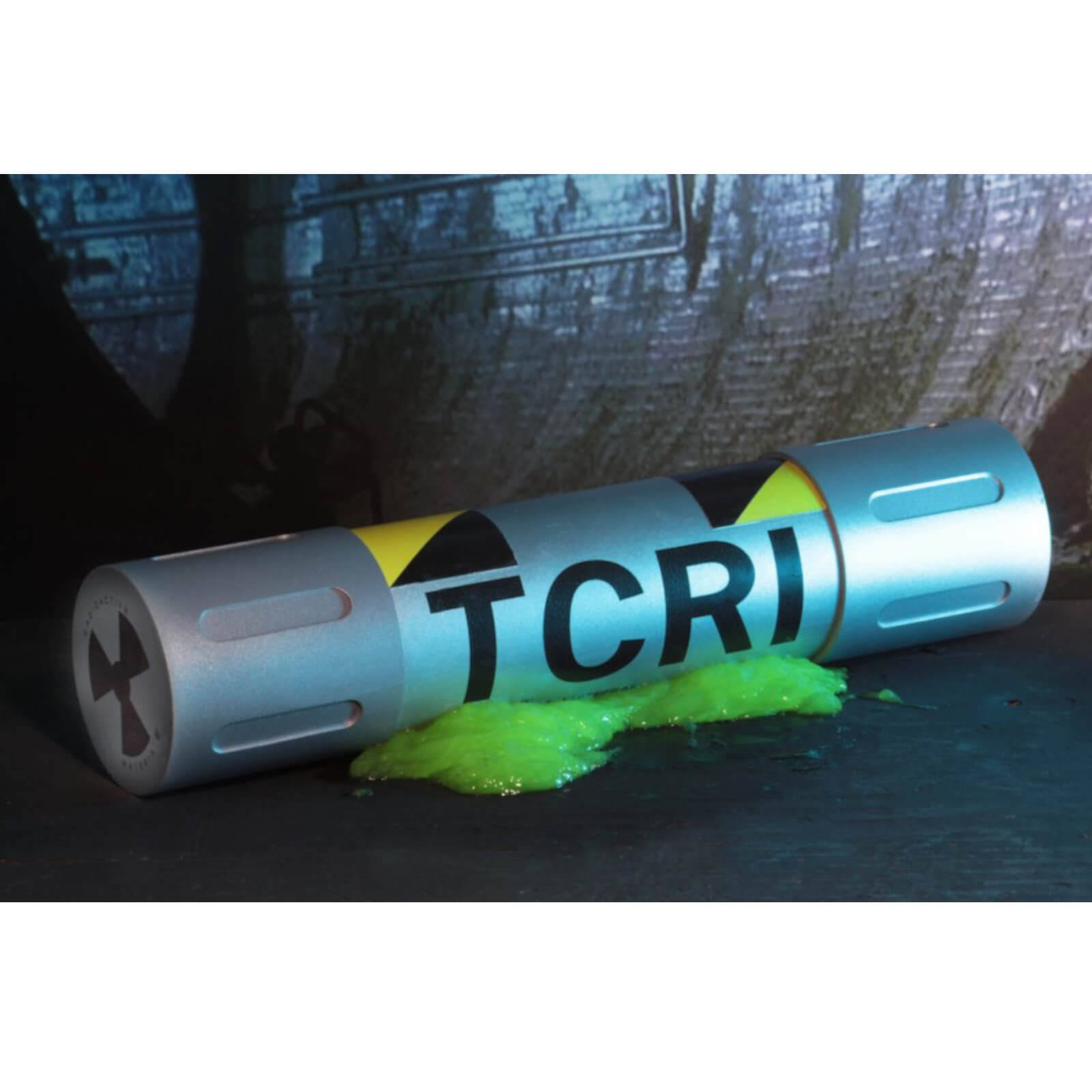 Teenage Mutant Ninja Turtles (1990 MOVIE) Mutagen Canister Prop Replica