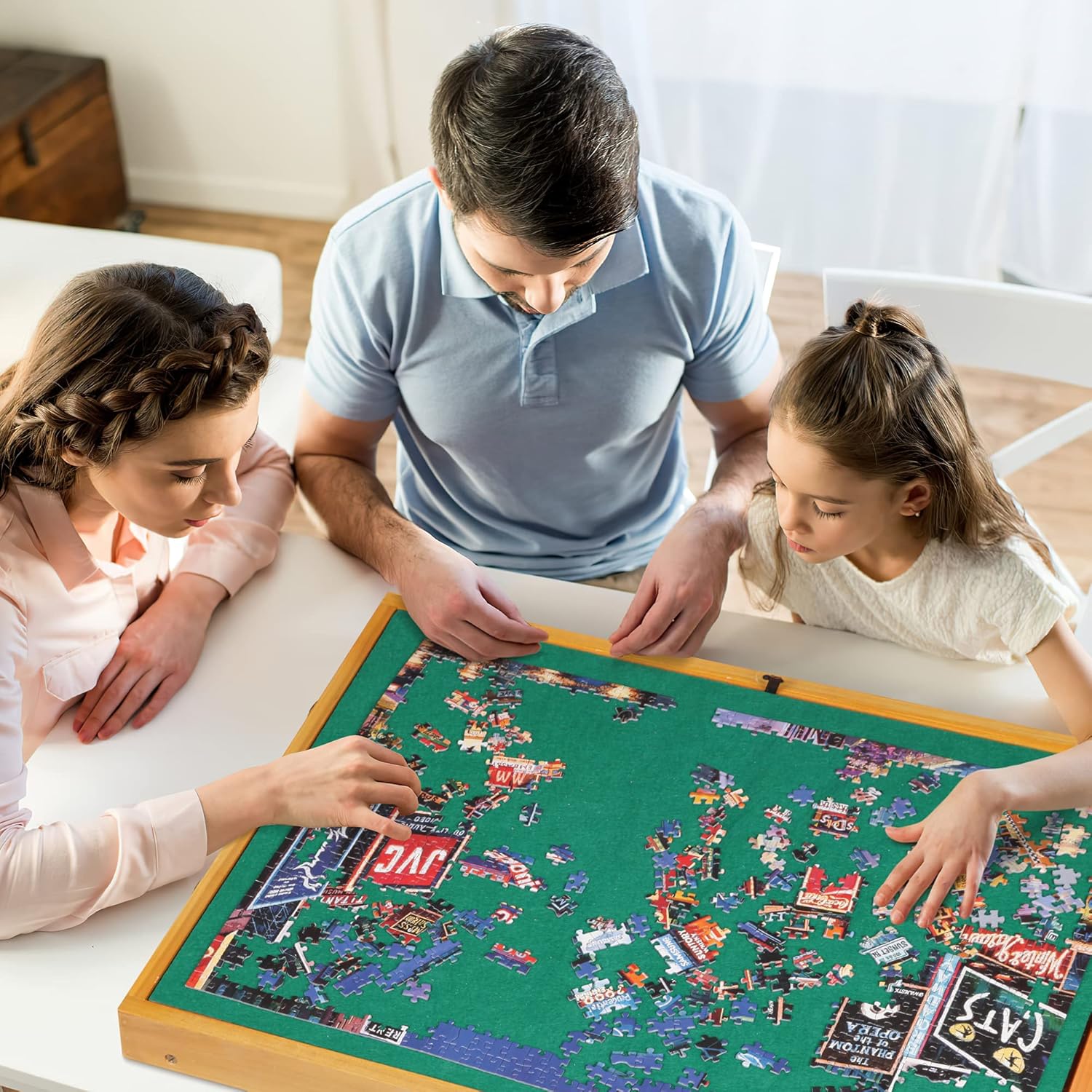 INNOVART Puzzle Board Table, Nature Cedar Wooden Jigsaw Puzzle Table w/ 4 Storage Sorting Drawers Flannel Smooth Plateau Work Surface with Plastic Cover Portable Jigsaw Puzzle Board Up to 1,000 Pieces
