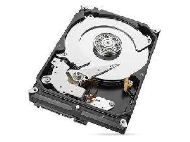 Seagate Barracuda 4 TB Internal HDD - 3.5x22 - ST4000DM004 - SATA 6Gb/s - 5,400 rpm