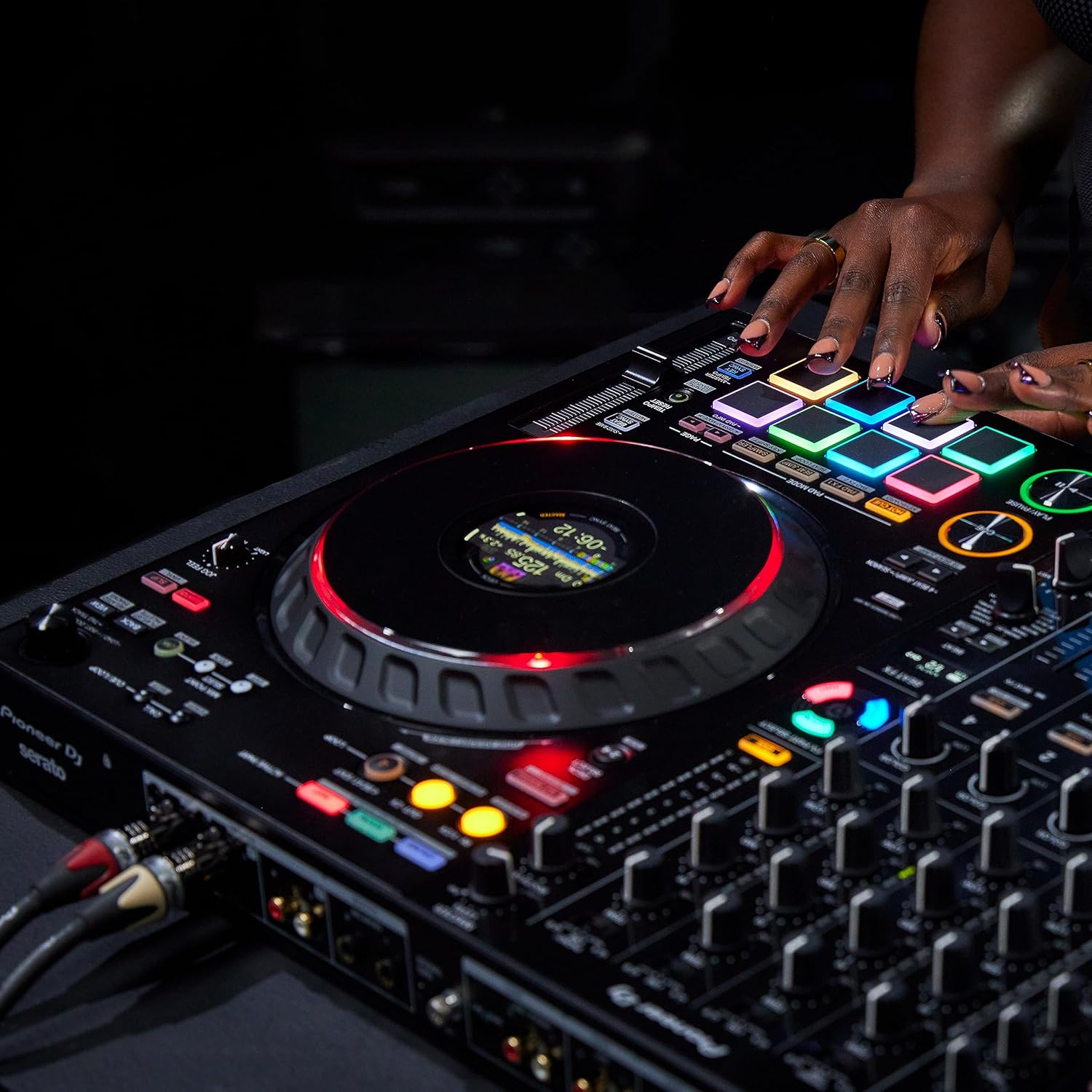 Pioneer DJ DDJ-FLX10 4-deck DJ Controller - Black