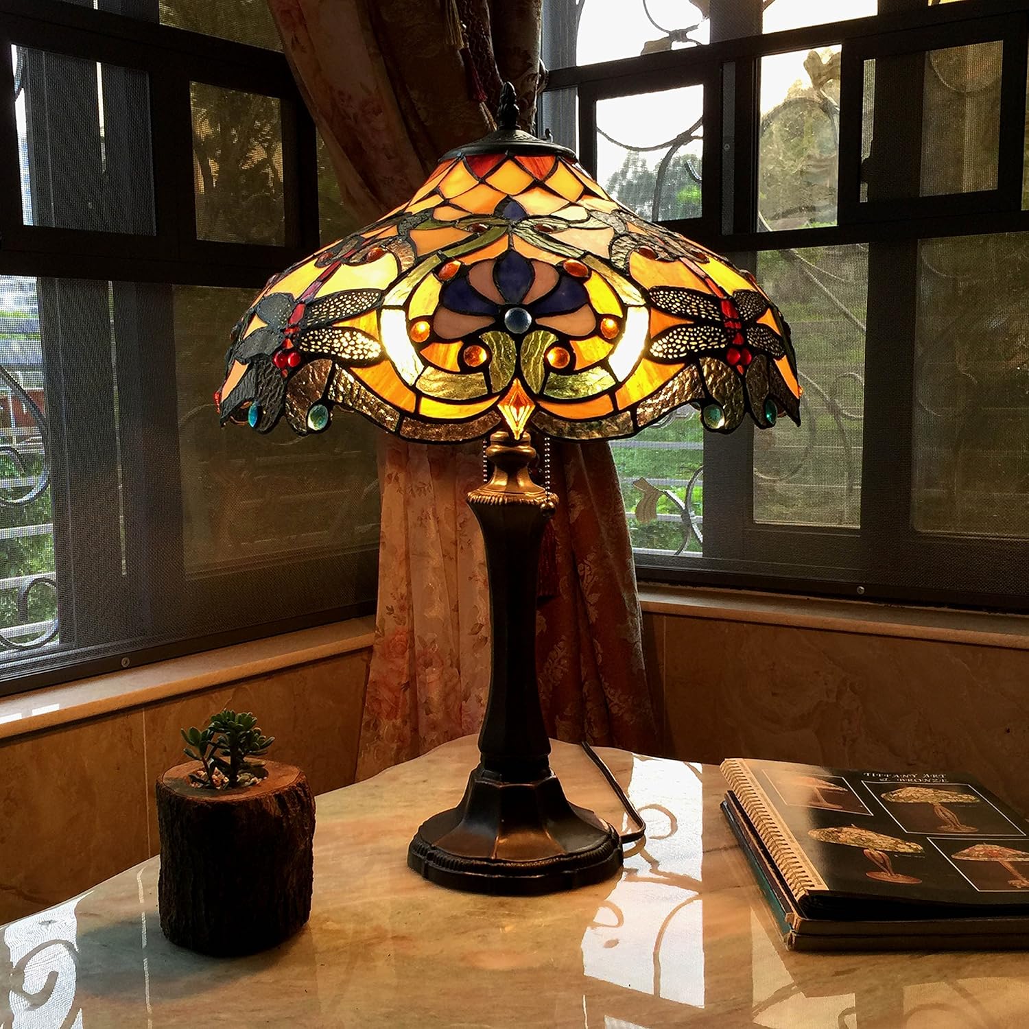 Tiffany-Style 2 Light Dragonfly Table Lamp 17" Shade