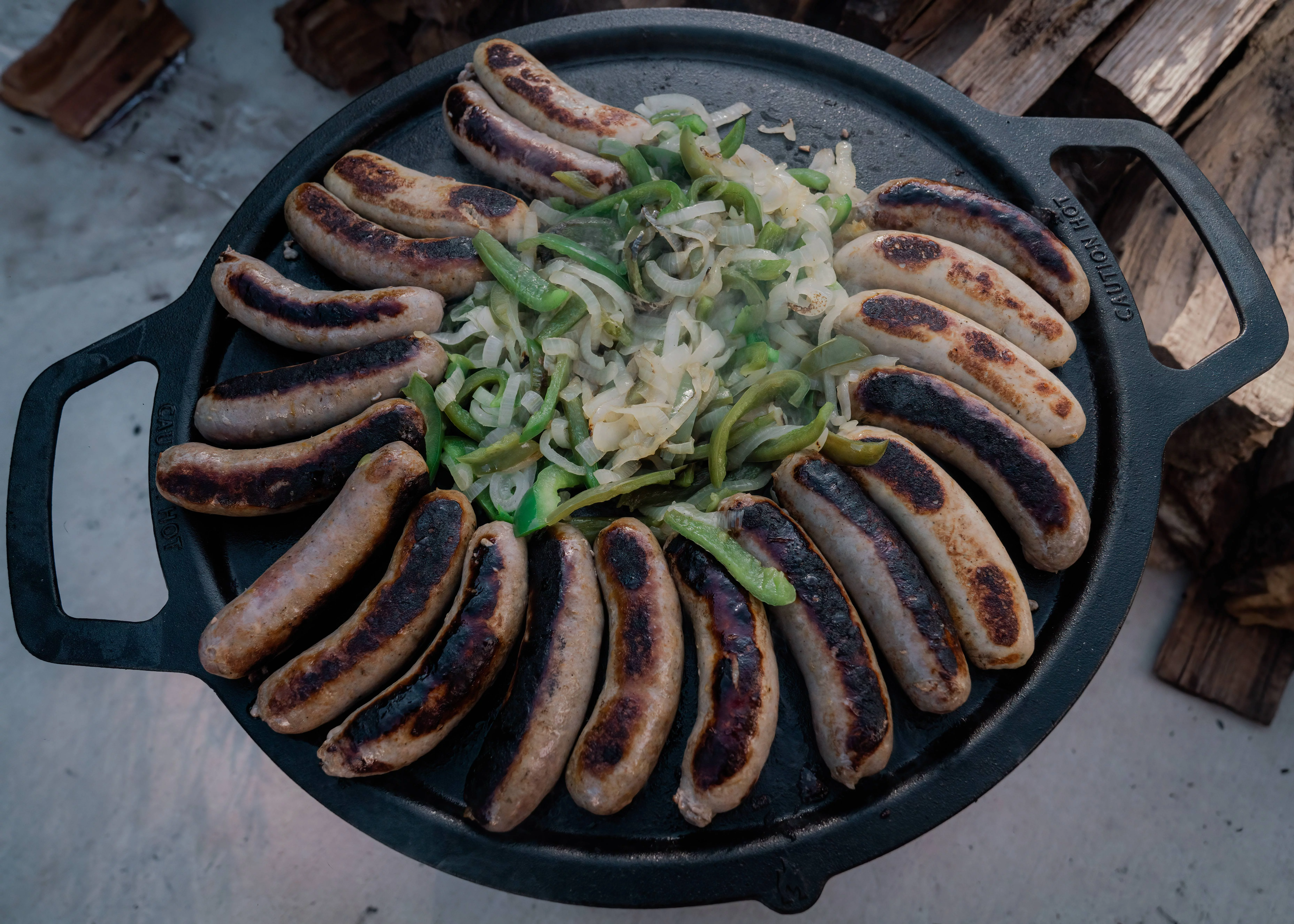 Solo Stove Bonfire Griddle + Hub, Cast Iron Cookware with Stainless steel Hub for 8” Elevation, Addition to Bonfire fire pit, Weight: 19.5lbs , Cooking surface diameter 17.75"