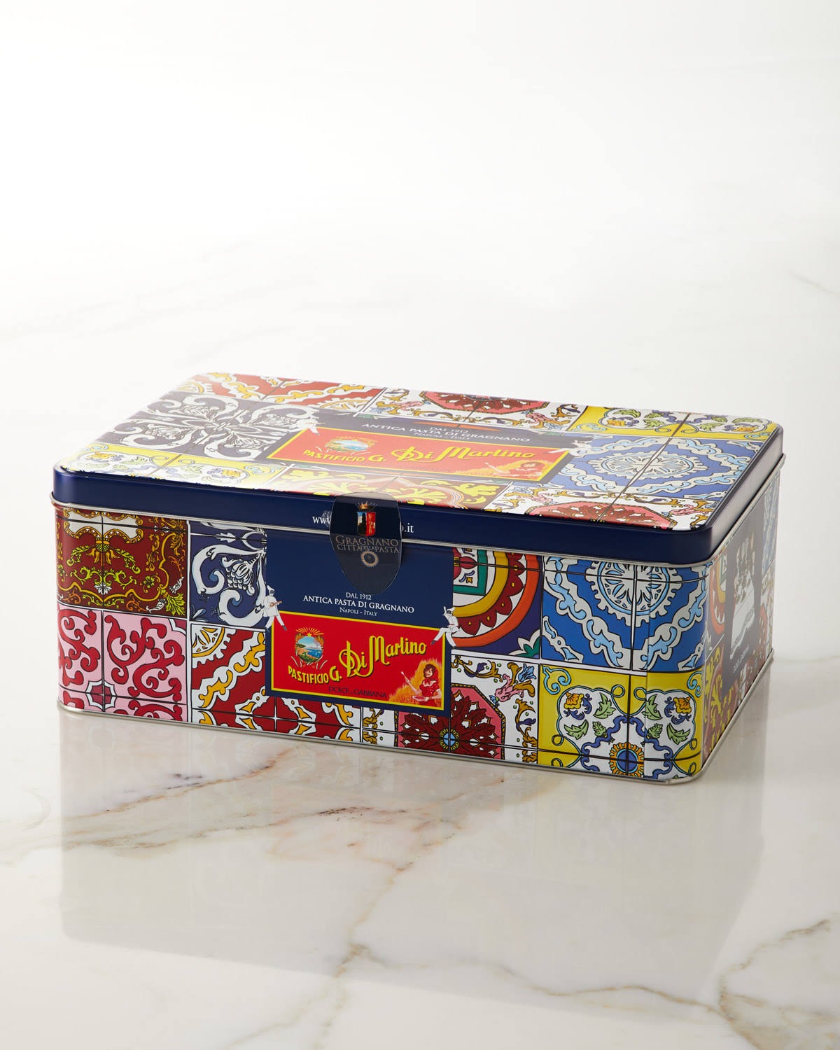 di Martino Dolce u0026 Gabbana Pasta u0026 Apron Tin Box Set, 5.1 lb/2.3 kg