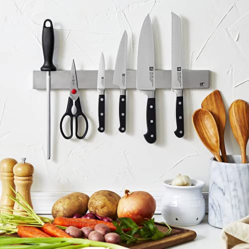 ZWILLING Professional S 7-Piece Razor-Sharp German Block Knife Set With 17.5-inch Stainless Magnetic Knife Bar, Made in German Factory with Special Formula Steel perfected for almost 300 Years