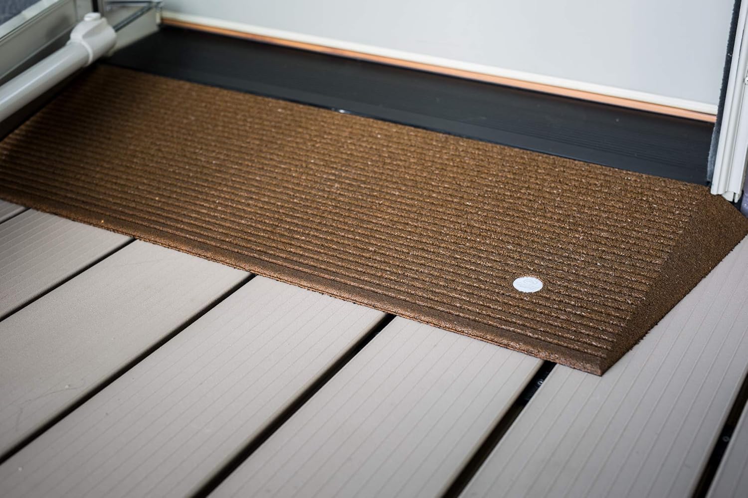 EZ-ACCESS Transitions Rubber Angled Entry Mat, Grey, 1.5 Inch Rise