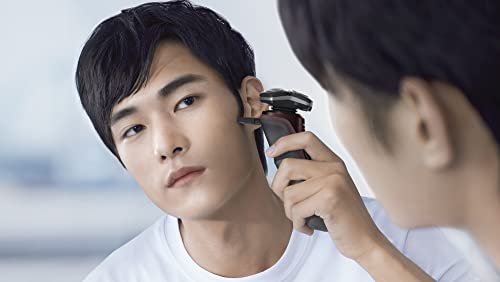 Philips Shaver Series 5000, Wet & Dry Electric Shaver with Cable-free Quick Clean Pod, S5882/50