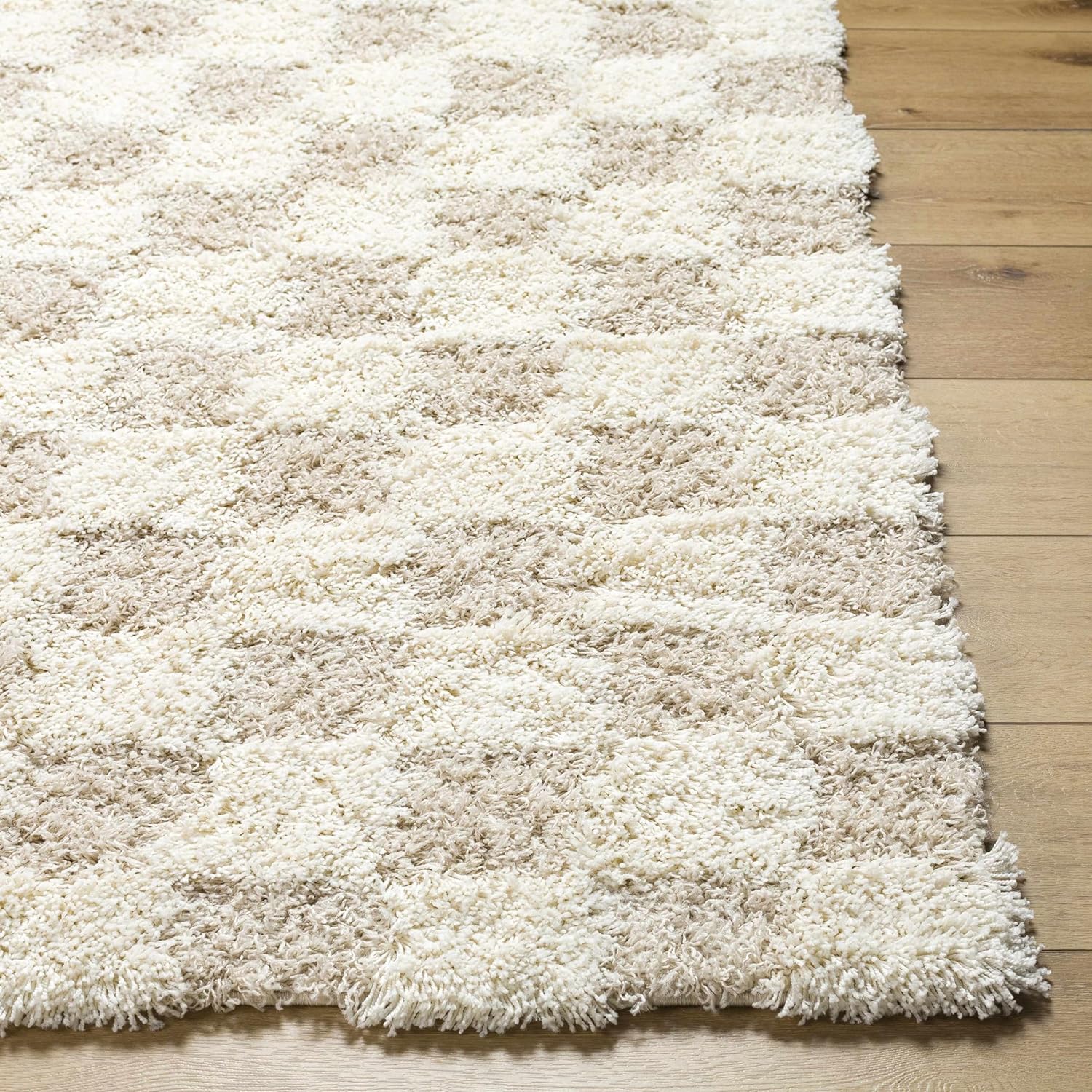 Hauteloom Atira Contemporary Checkered Fluffy Shag Area Rug - Modern Geometric Carpet Tiles for Living Room, Kids Room, Nursery - Plush Pile - Beige, Cream, White - 6'7" x 9'6"