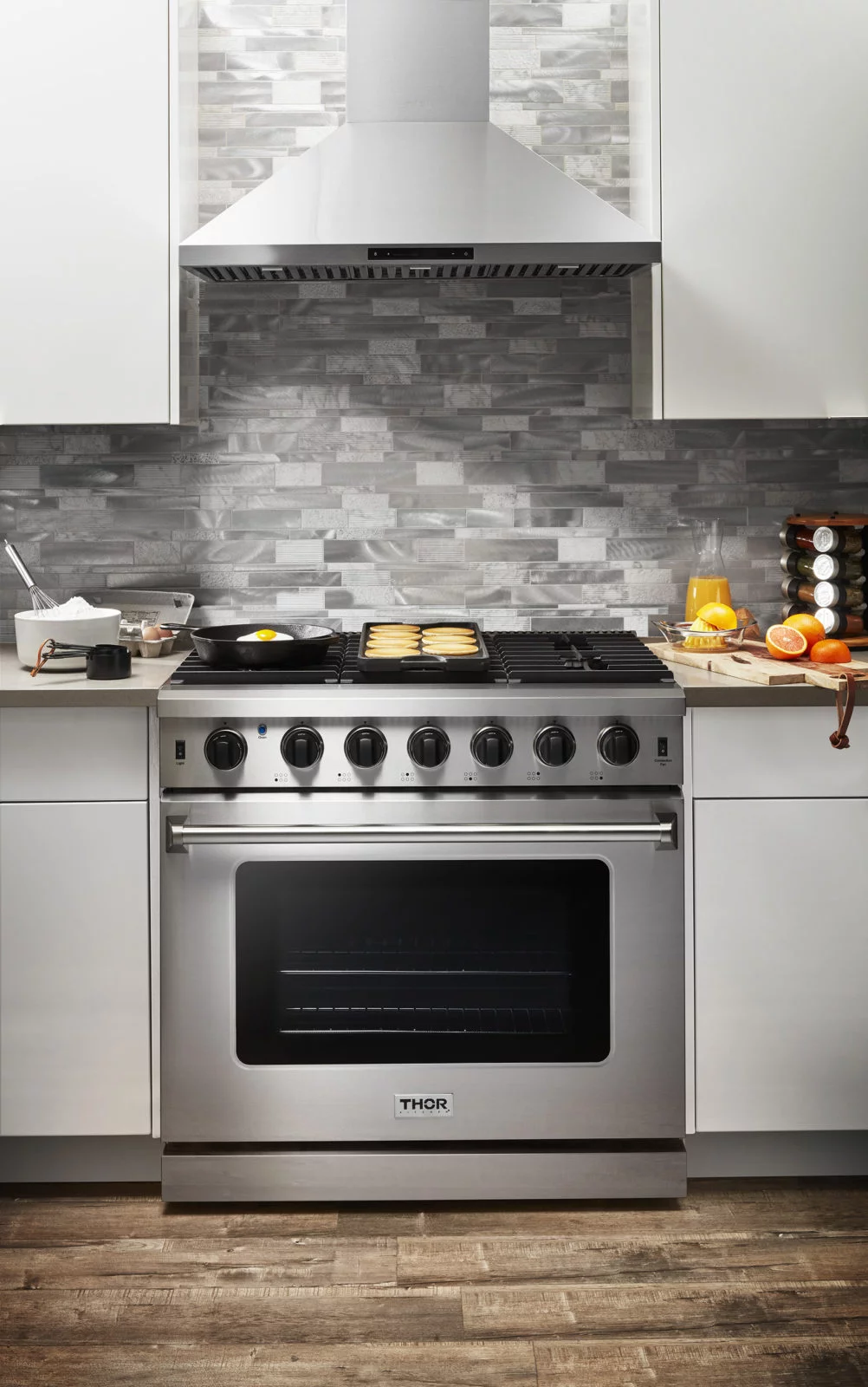 THOR 36-Inch Gas Range, 6 Burners - Stainless Steel (LRG3601U)