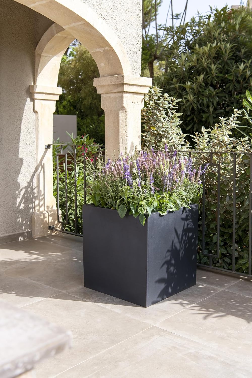 P POTTERYPOTS E1003-40-01 Block M Fiberstone Indoor Outdoor Modern Square Planter, Black