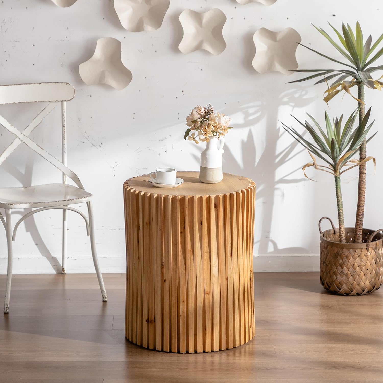 Retro Fashion Style Cylindrical Coffee Table with Vertical Texture Relief Design,Suitable for Living Room,Office,and Dining Room(Same SKU:W757102860)