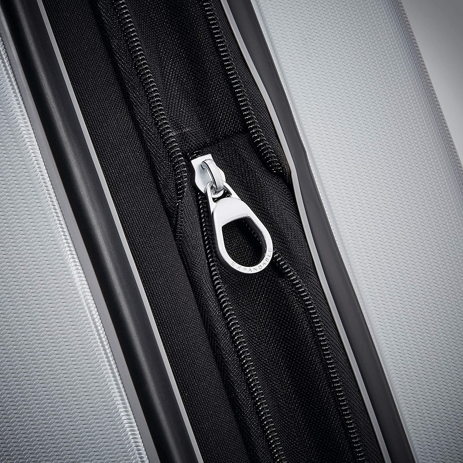 Samsonite Winfield 3 DLX Hardside Luggage Set