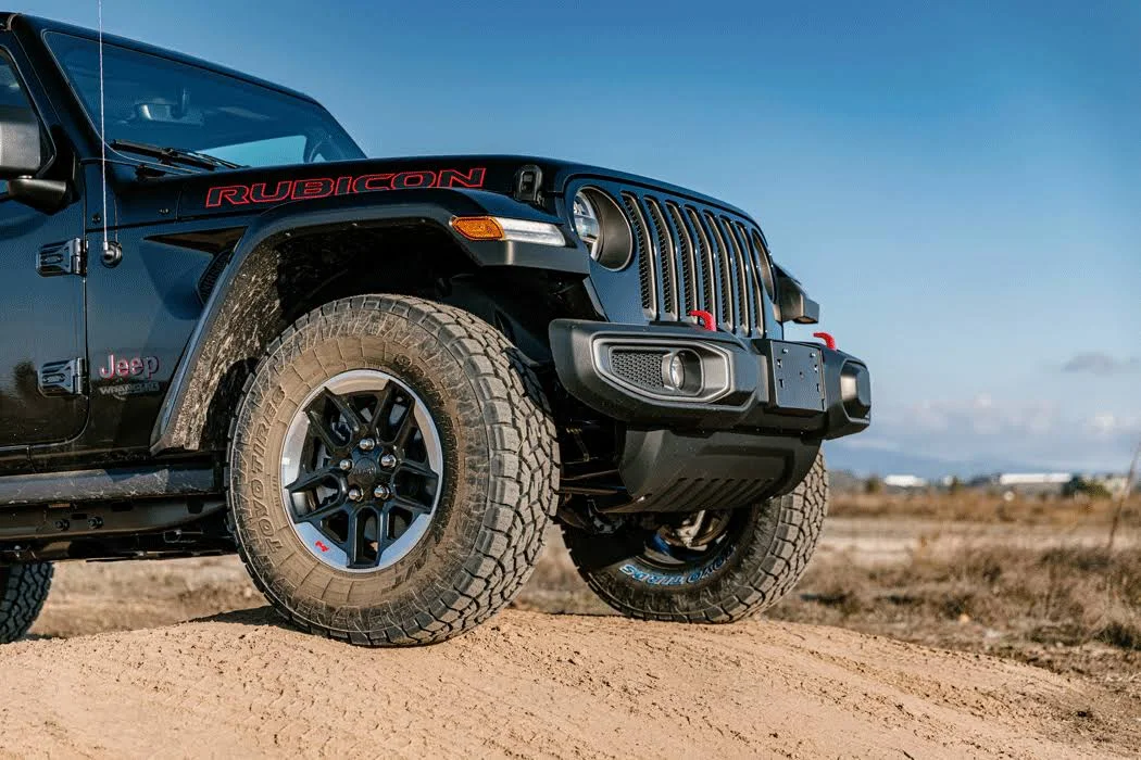 Toyo LT255/80R17 Tire, Open Country A/T III - 355750