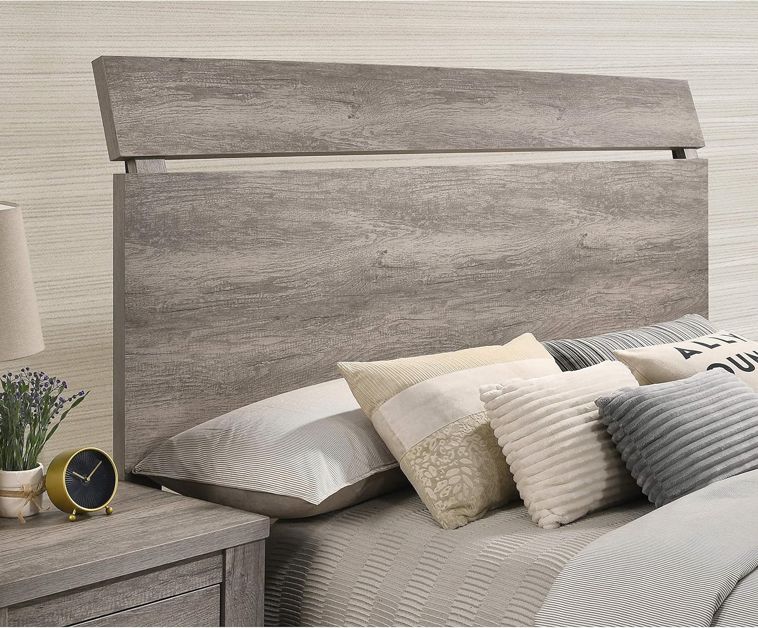 Roundhill Furniture Floren Contemporary Weathered Gray Wood Bedroom Set, Queen Panel Bed, Dresser, Mirror, Nightstand, Chest