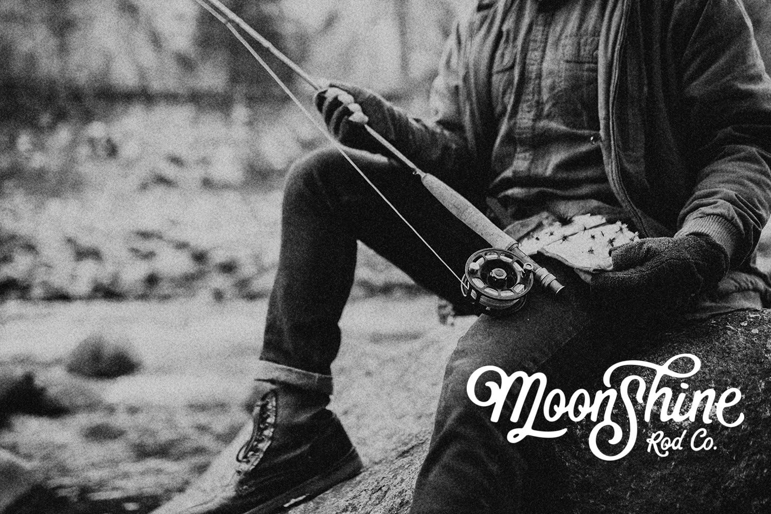 Moonshine Rod Co. The Revival Series Fly Fishing Rod, Classic Fiberglass Rod with Carrying Case and Extra Rod Tip Section (Fiberglass, 5wt 8')