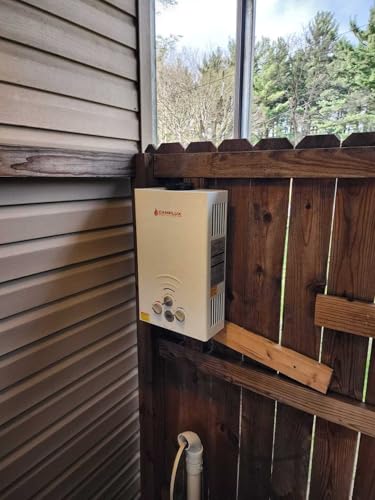 CAMPLUX 2.64 GPM Propane Portable Gas Water Heater, 68,000 BTU Outdoor Tankless Camping Water Heater with Digital Display, White
