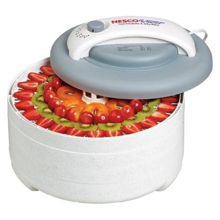 Nesco American Harvest FD-61WHCP 500 Watt All-in-One Food Dehydrator Kit