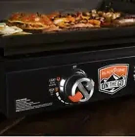 Blackstone 1968 1968 OTG 22 TABLETOP GRIDDLE W/HOOD