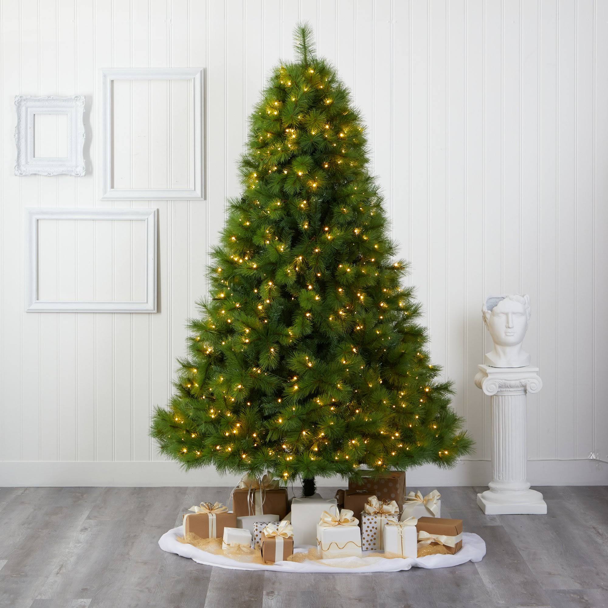 Nearly Natural Scotch Pine Artificial Christmas Tree with 600 Clear LED Lights - Green
