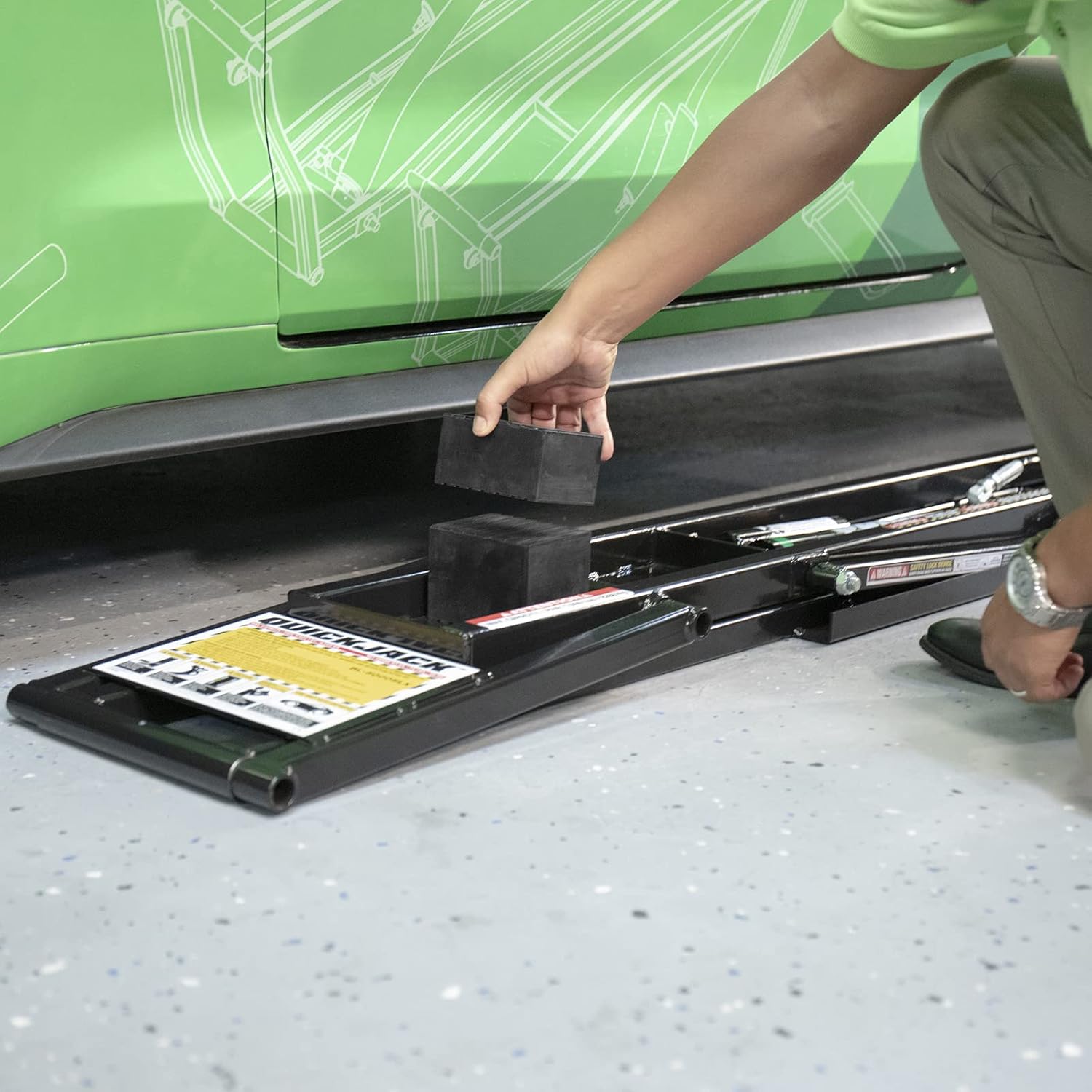 QuickJack 5000TL 5,000lb Portable Car Lift with 110V Power Unit