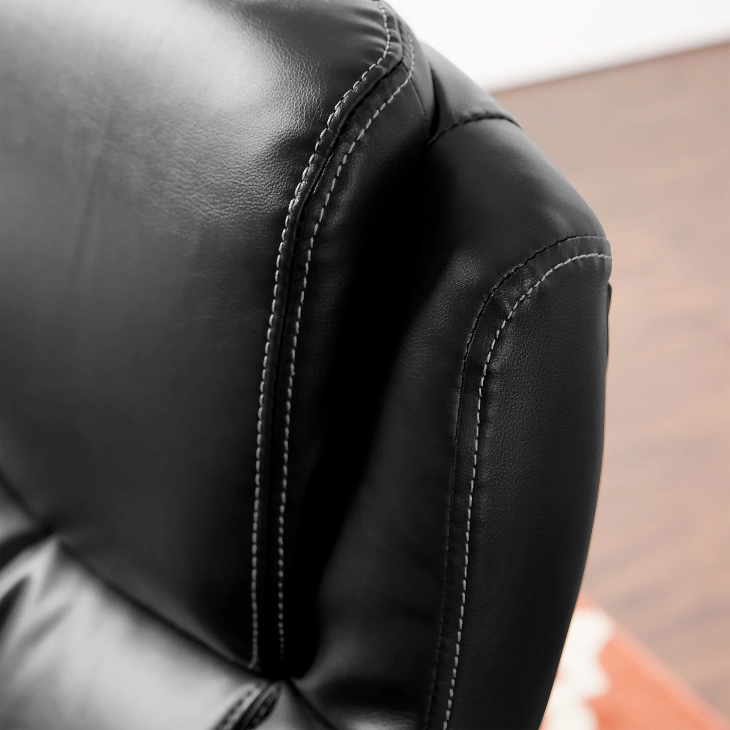La-Z-Boy Delano Ergonomic Faux Leather Swivel Executive Chair Black (45833A)