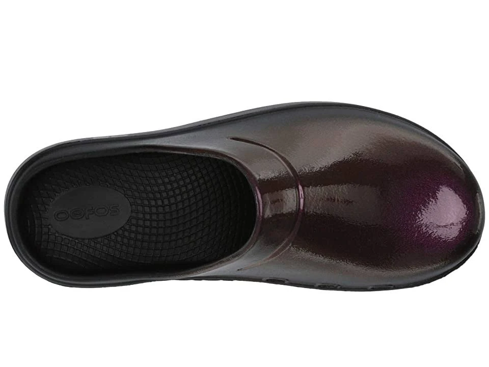OOFOS - OOcloog Luxe Clog - 4 - Cabernet