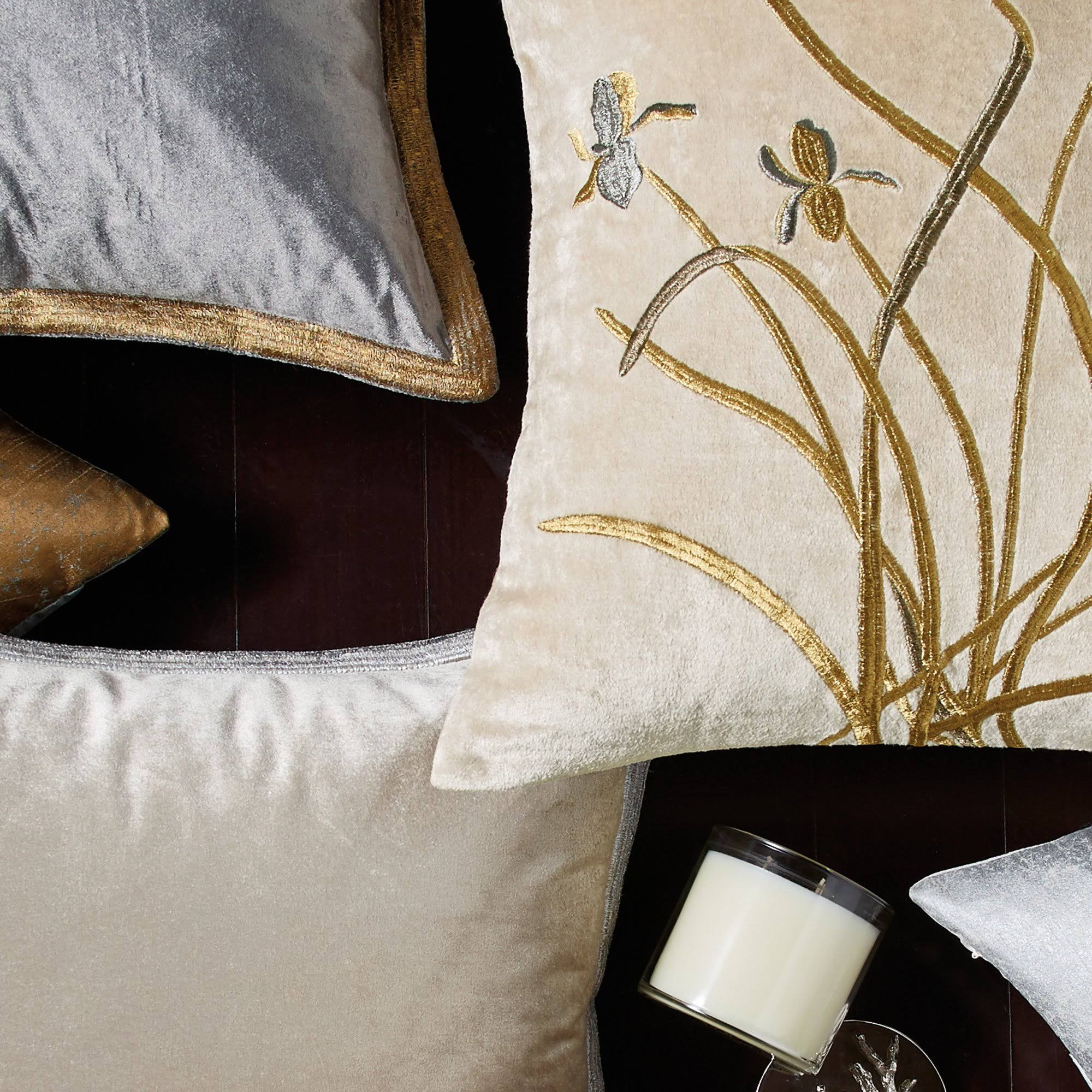 Michael Aram Iris King Duvet - Linen