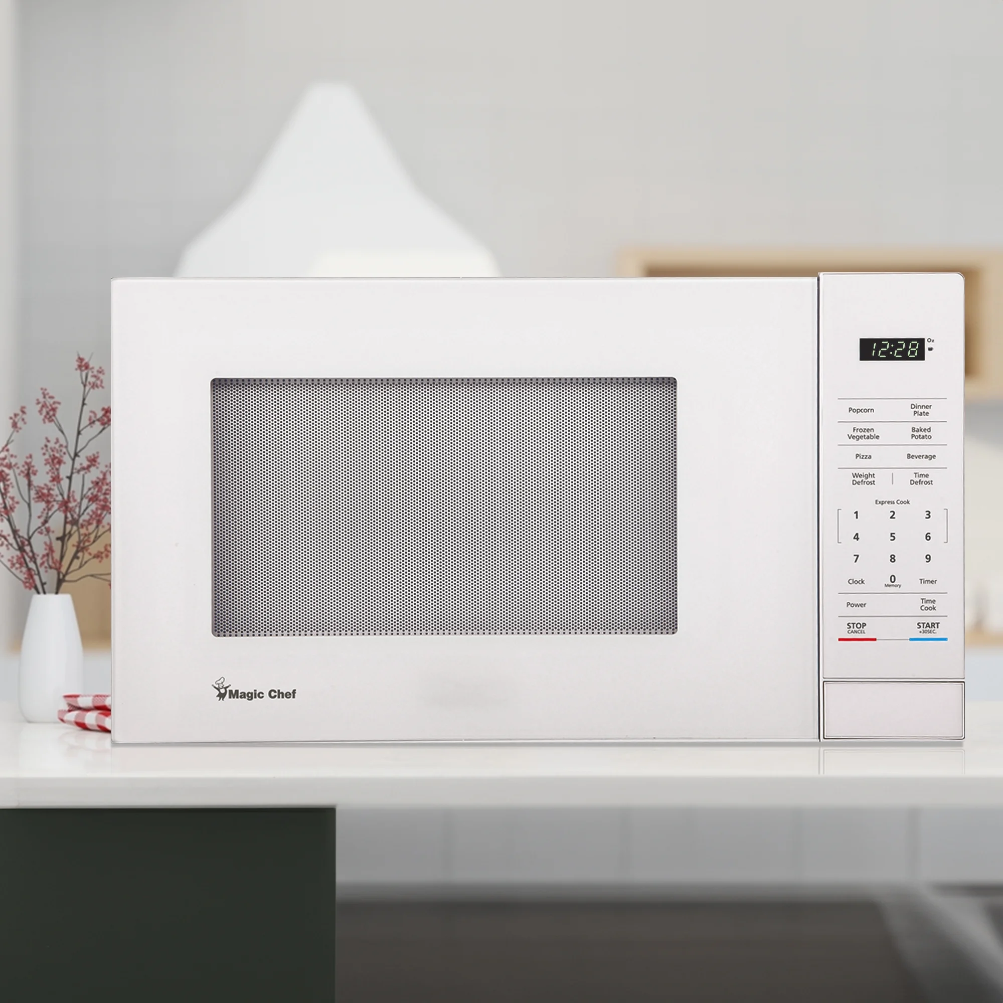 Magic Chef MC110MW Countertop Microwave Oven, 1,000 Watts, White