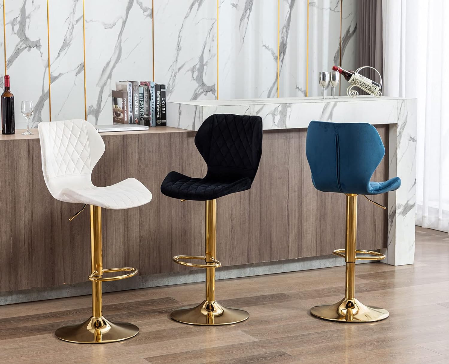 Lei Yu Adjustable Bar Stools Set of 4 Modern Velvet Swivel Bar Stools with Gold Stable Metal Frame Padded Island Chairs with Back and Footrest for Kitchen Island/Living Room/Pub/Coffee/Shop, Cream