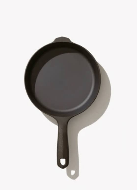 Field Company Cast Iron Skillet NO. 4