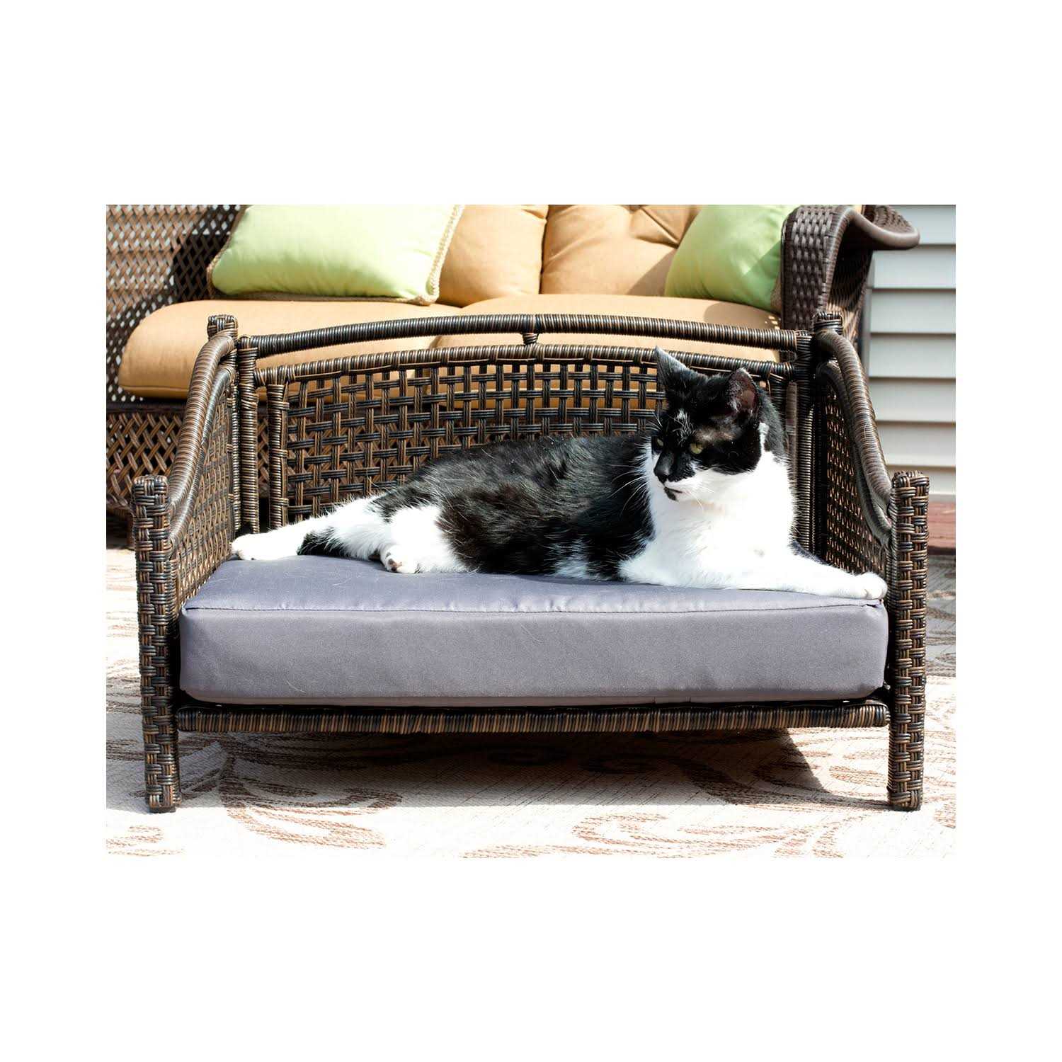 Iconic Pet Maharaja Rattan Indoor/Outdoor Pet Bed - Pet Supplies online store