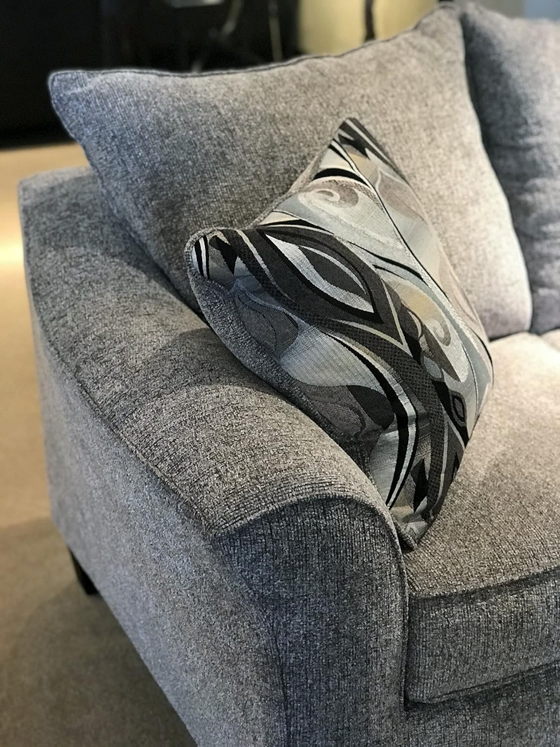 Roundhill Furniture Pillowback Loveseat