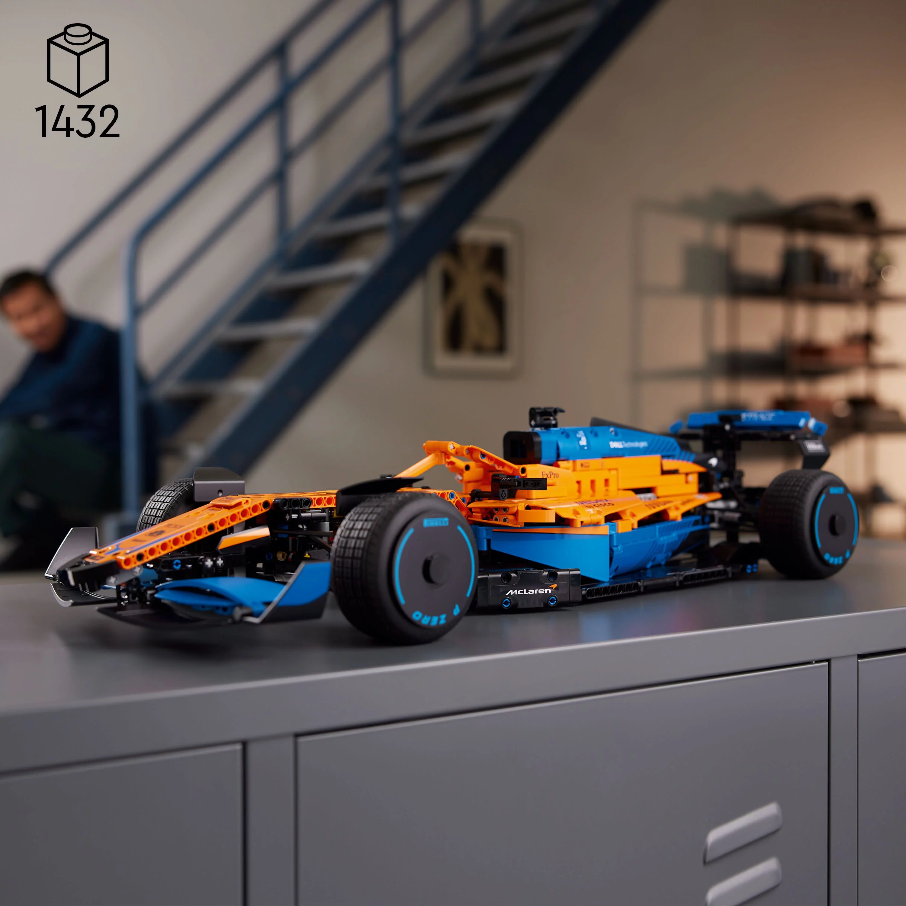 LEGO 42141 Technic McLaren Formula 1 2022 Replica Race Car Model Building Kit, F1 Motor Sport Set Birthday Gift Idea for Adults, Men, Women, Him, Her, Husband, Collectible Home Decor