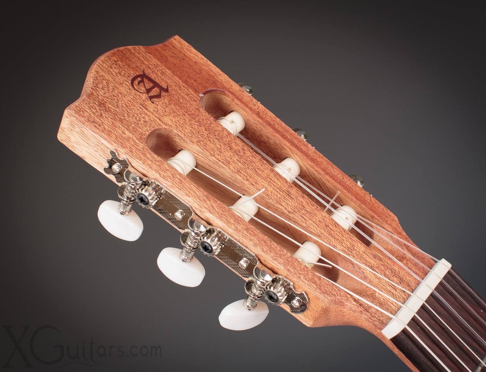 Alhambra 1OP-US Classical Guitar Cedar Top