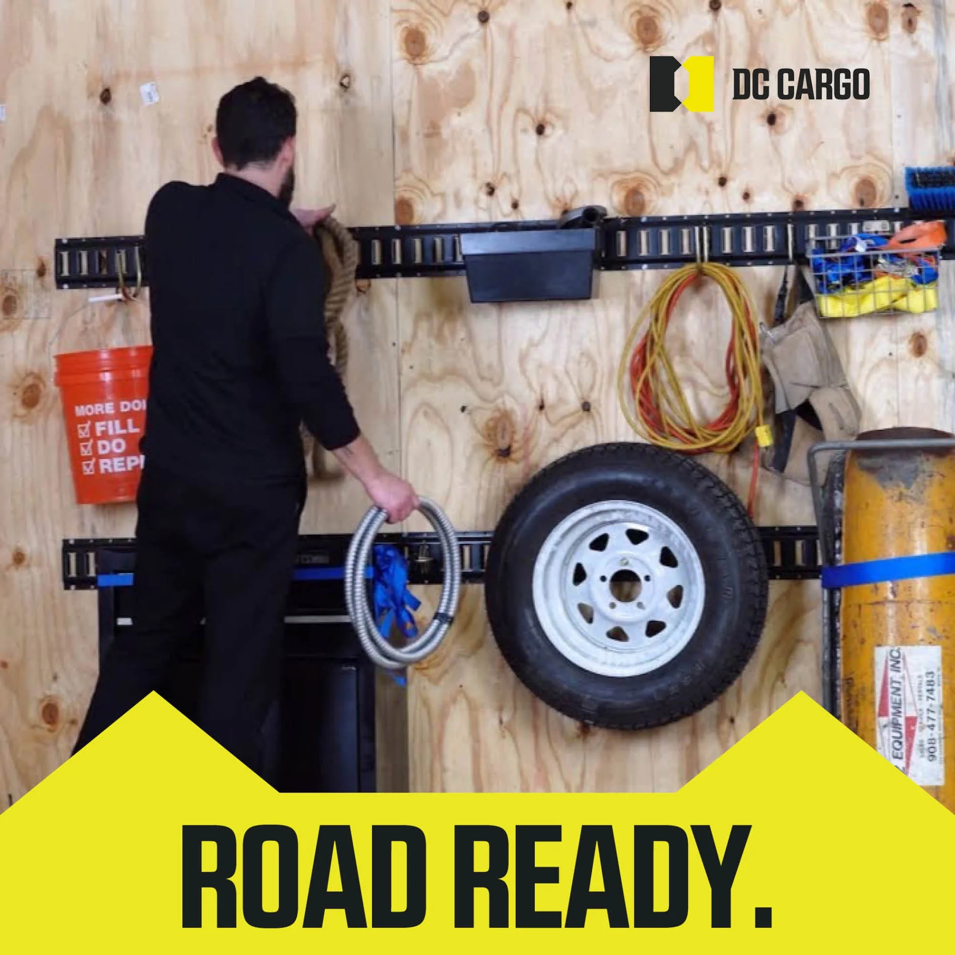 "DC Cargo Mall Red Vee Board Trailer Cargo Load Corner Edge Protector and Truck Tie-Down Strap Guard Bumper Cushion, 8"" x 8"" x 36"""