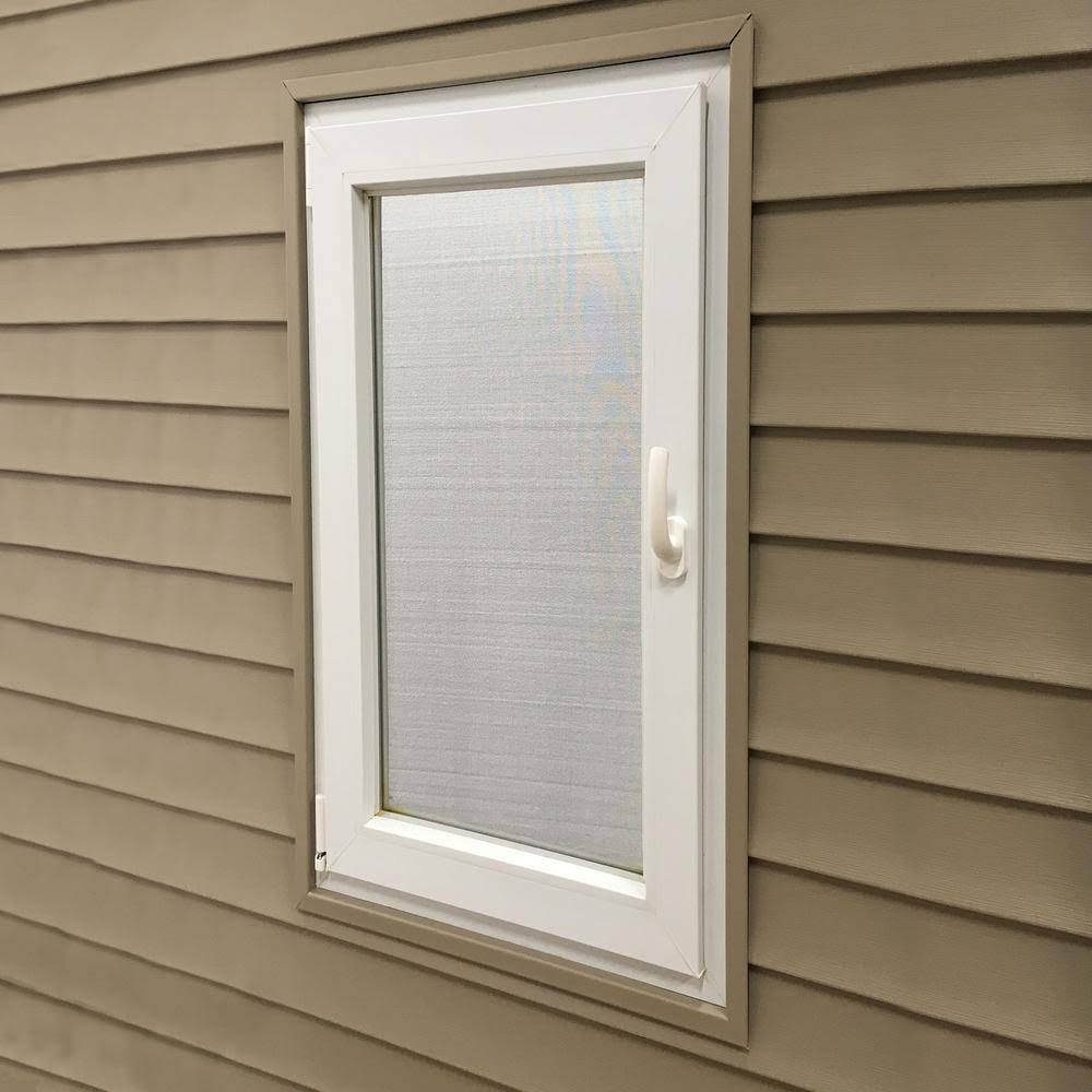 TAFCO Windows VEWL3060 29.75 in. x 59.75 in. 88000 Series Left-Hand Inswing / Tilt Casement in Vinyl Window - White