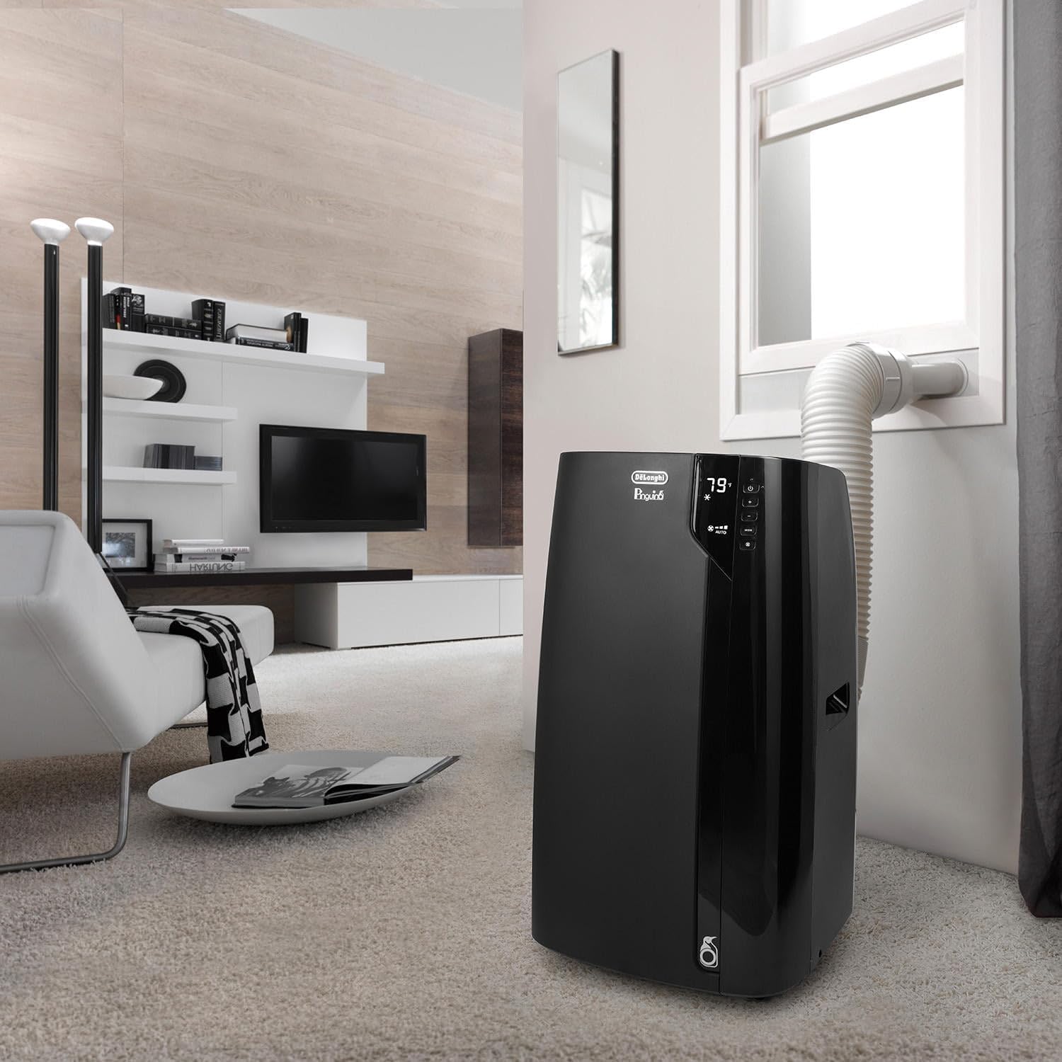 De'Longhi PACEX290LN-1A BK Pinguino 700 sq ft 4 in 1 All Season Use: Air Conditioner