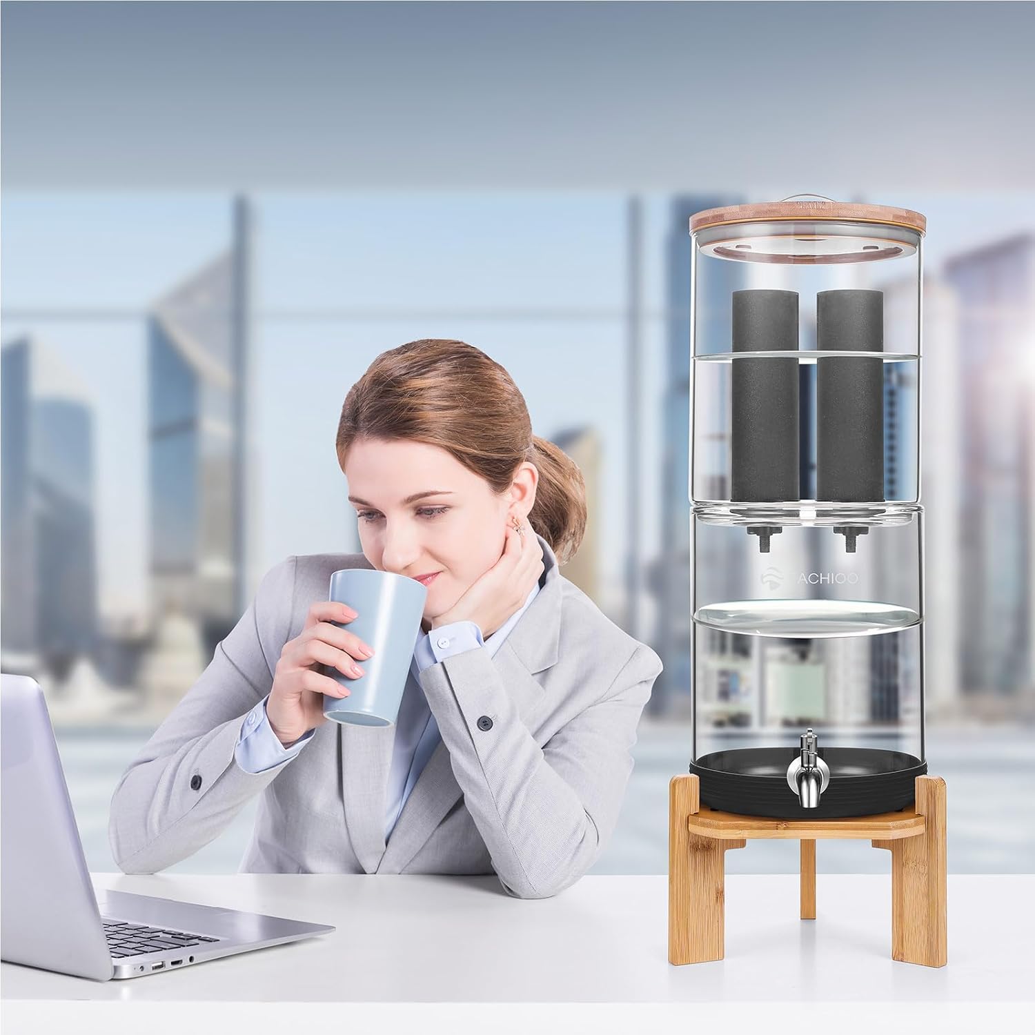 All Glass Gravity-fed Water Filter System, 2.25-Gallon All Glass Water Purifier with 4 Filters (4 Black Filter, 7 Inch Stand, Protective Sleeve), Reduces 99% Chlorine
