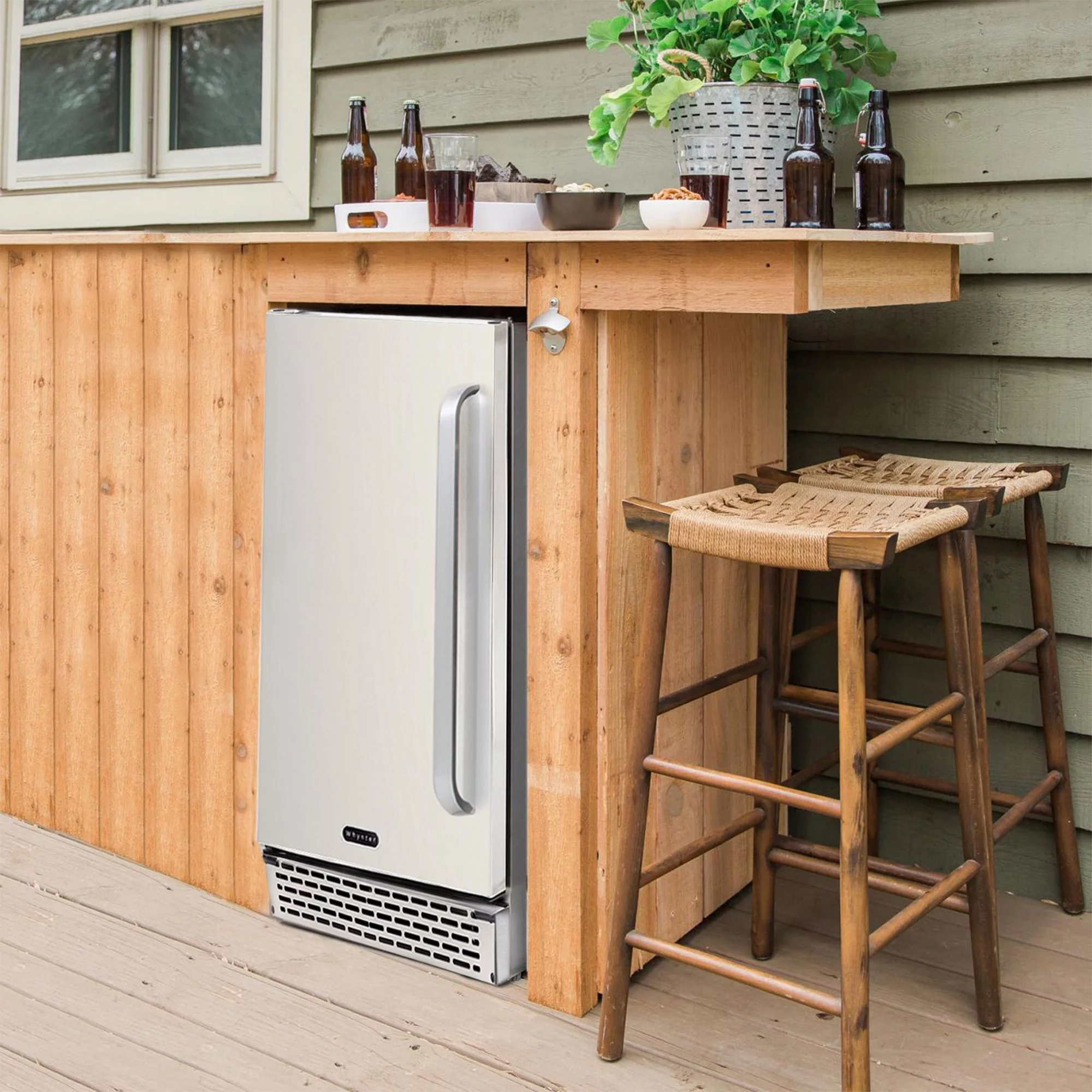 Whynter 62 Can 1 Shelf Lockable Beverage Refrigerator, Stainless Steel