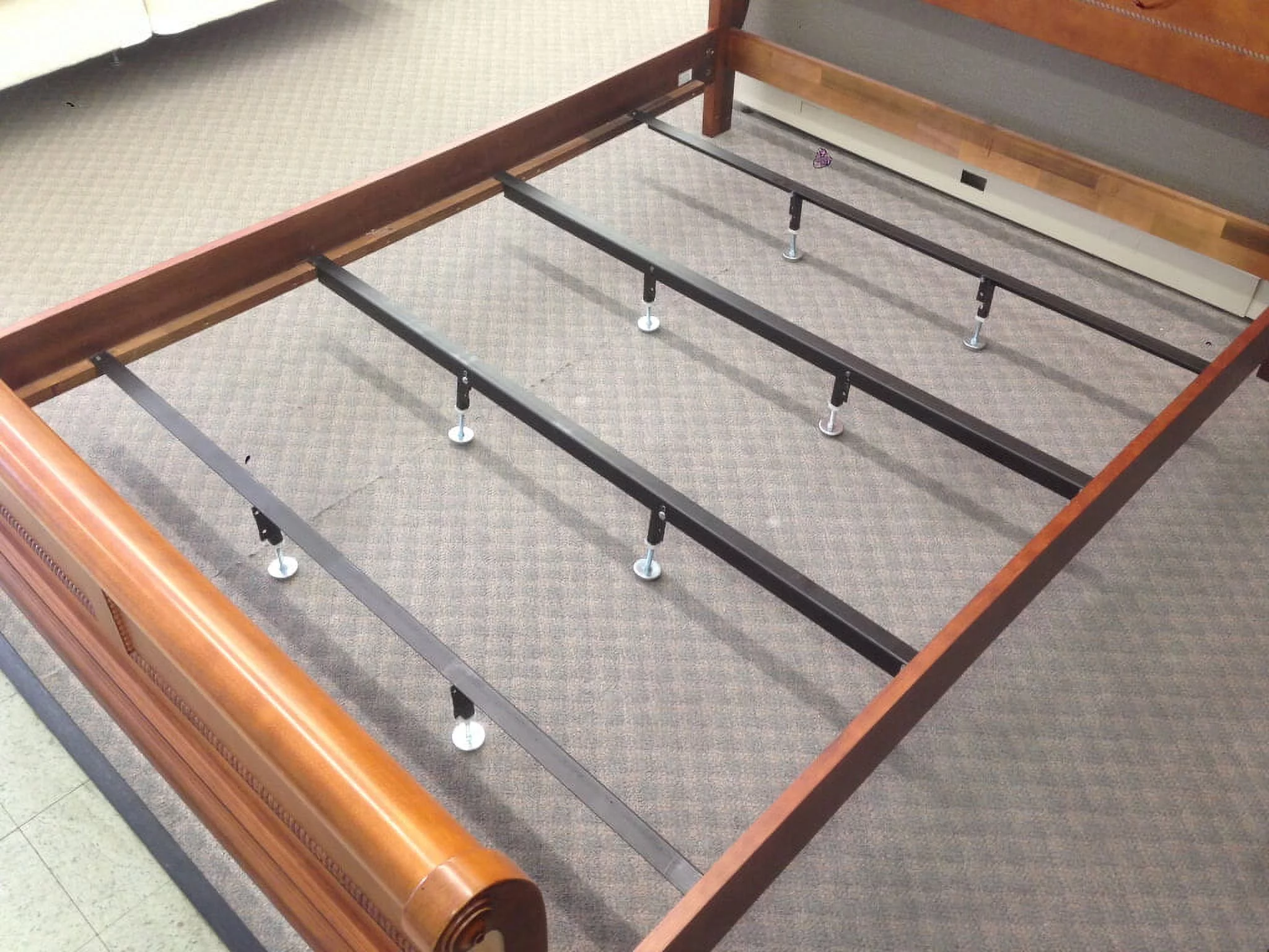 Glideaway Heavy Duty Steel Bed Frame Center Support, Universal Metal Replacement Slats, for Wooden Beds, Extra Support for Bariatric Overweight Persons King Size with Bonus Non Slip Rubber Grippers