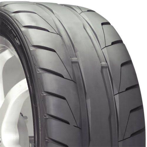 Nitto NT05 High Performance Tire - 265/35R18 97Z 207060