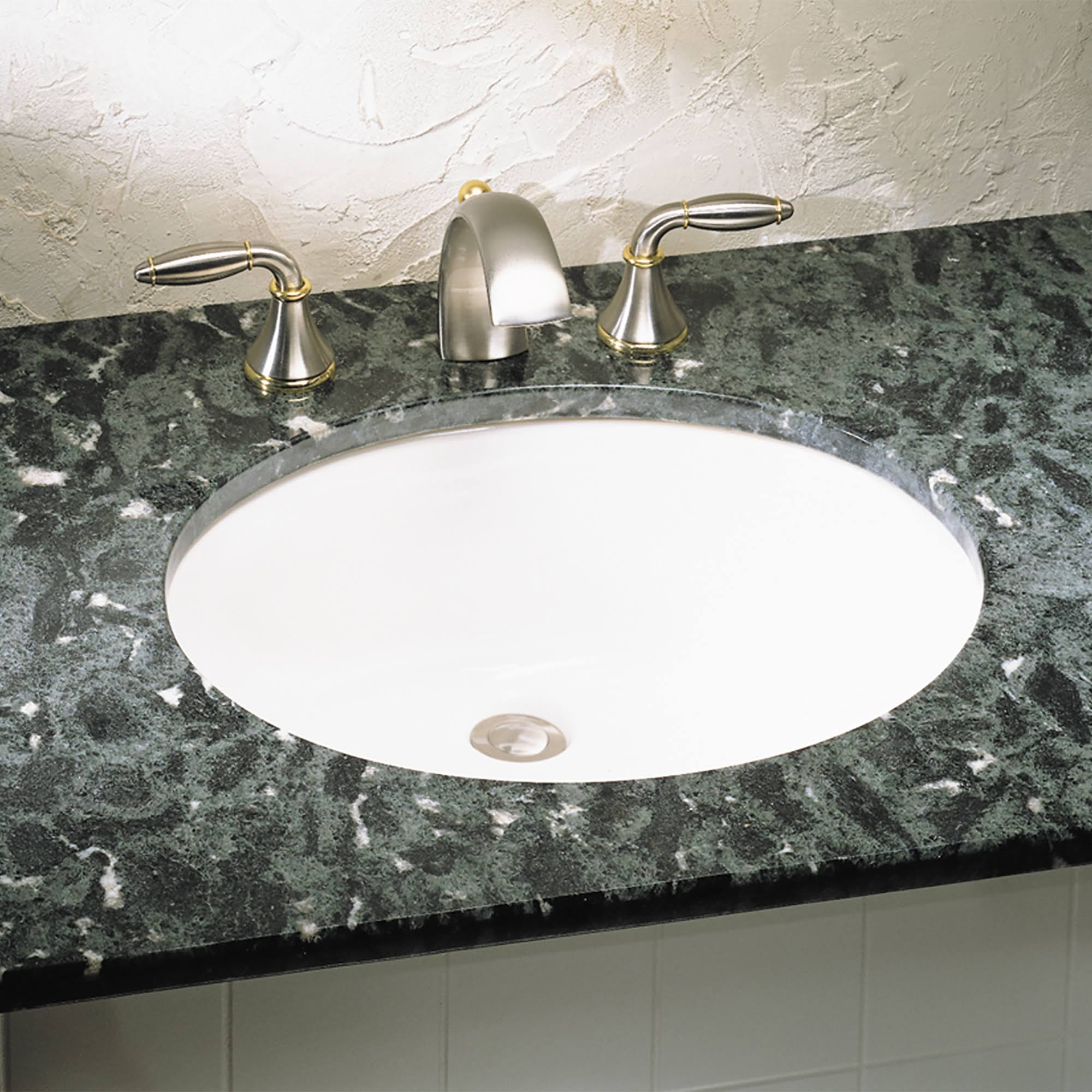 American Standard 0495.221.020 Ovalyn Undermount Bathroom Sink - White